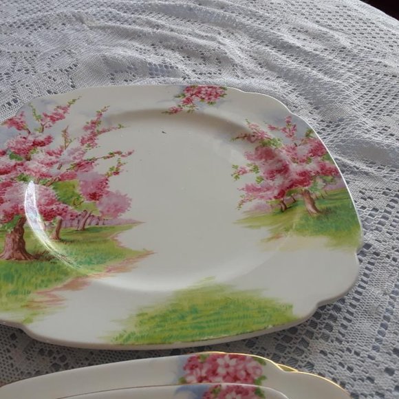 Royal Albert bone china tea set  (blossom time) - Picture 4 of 5